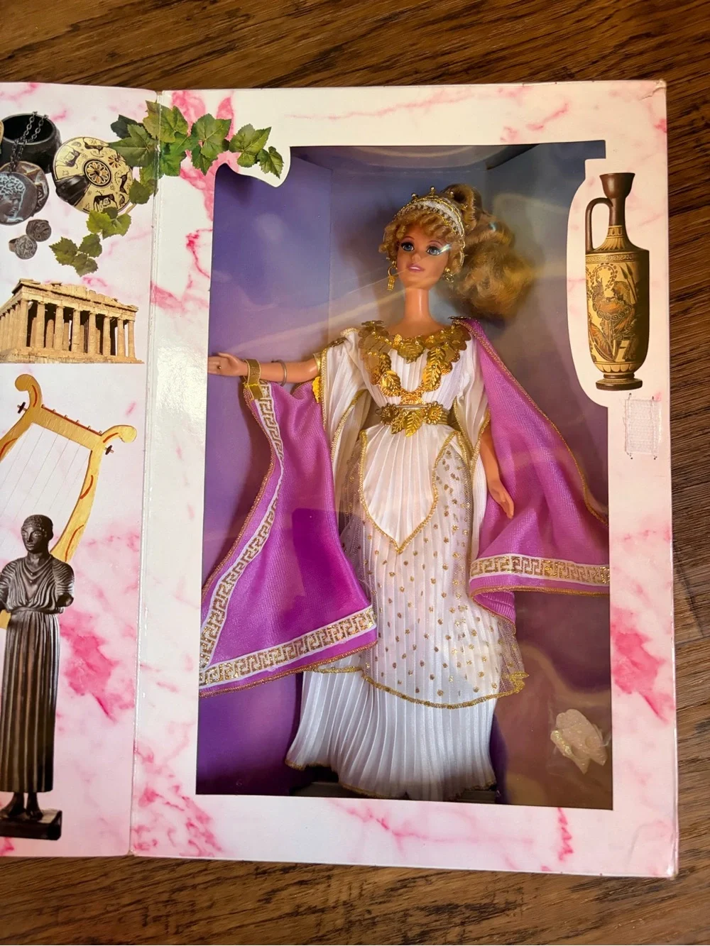GREAT ERAS ( GRECIAN GODDESS) 1994 COLLECTOR BARBIE 14YRS AND UP EDITION
